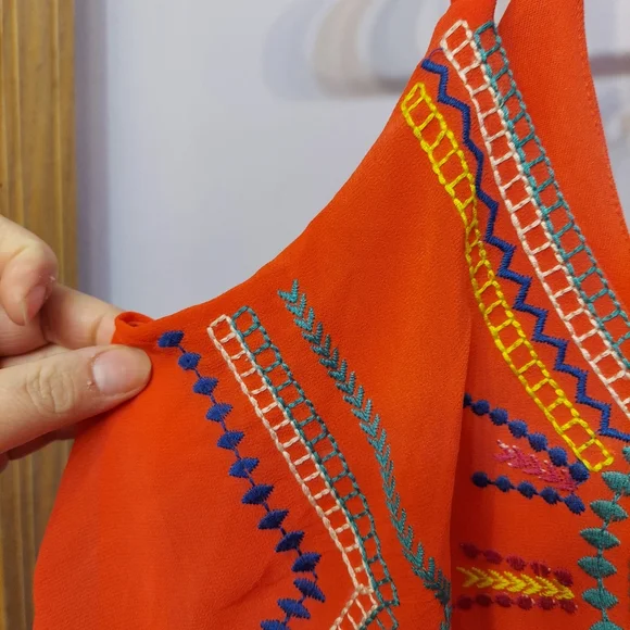 Boho flowy maxi dress embroidery criss cross back - Picture 6 of 9